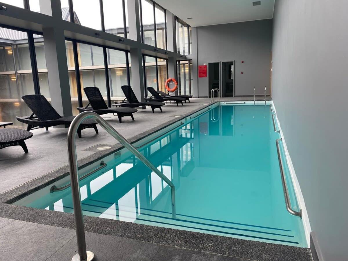 Hom I Amplio Depto Con Piscina Y Estacionamiento Privado 1002 Apartment Puerto Varas